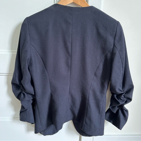 H&M Blazer - Picture 4 of 5